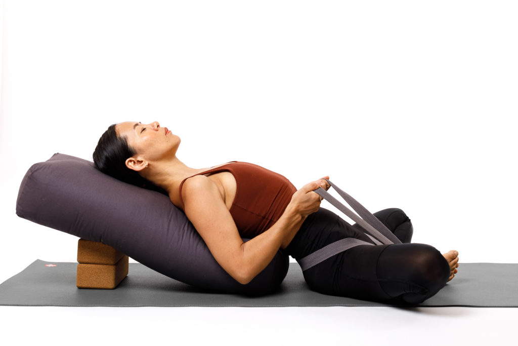 Yin Yoga 50h Karma Chookela