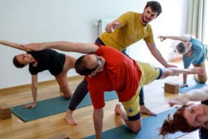 Cours Huy Karma Yoga